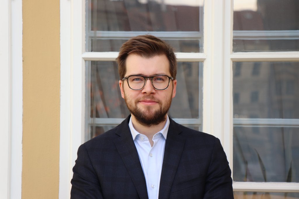 Piráti chtějí v ústavním pořádku posílit ochranu telekomunikačního tajemství, aby tak zabránili Chat Controlu