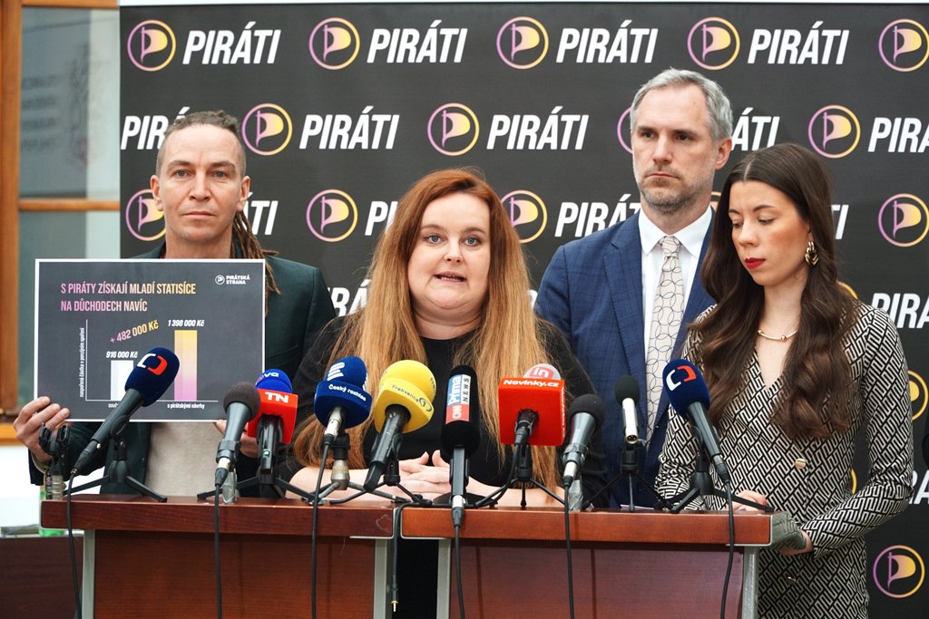 Piráti chtějí dotáhnout vládní reformu penzijního spoření. Navrhují férovější podmínky pro mladé i více peněz od zaměstnavatelů