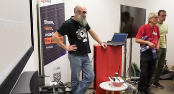 Piráti na Hackathonu ČRA - IoT 2017